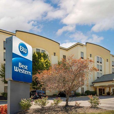 Best Western Louisville East Inn & Suites Bagian luar foto