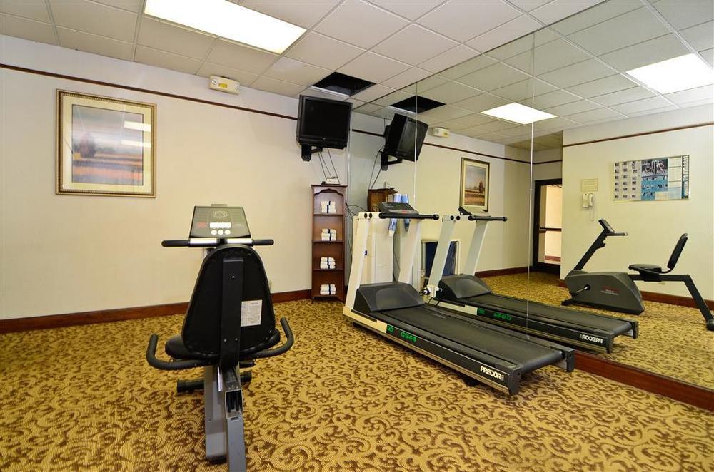 Best Western Louisville East Inn & Suites Fasilitas foto