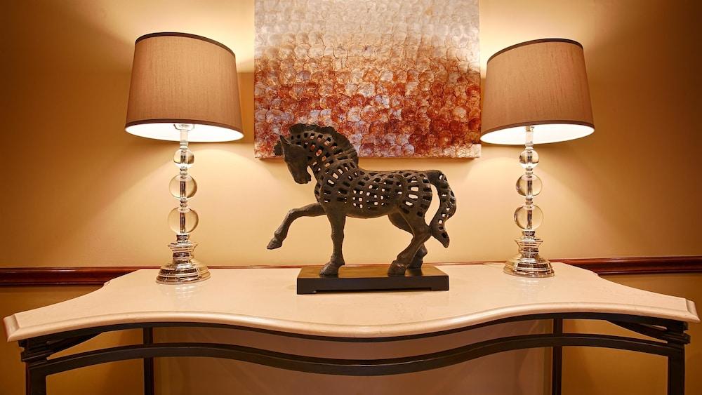 Best Western Louisville East Inn & Suites Bagian luar foto
