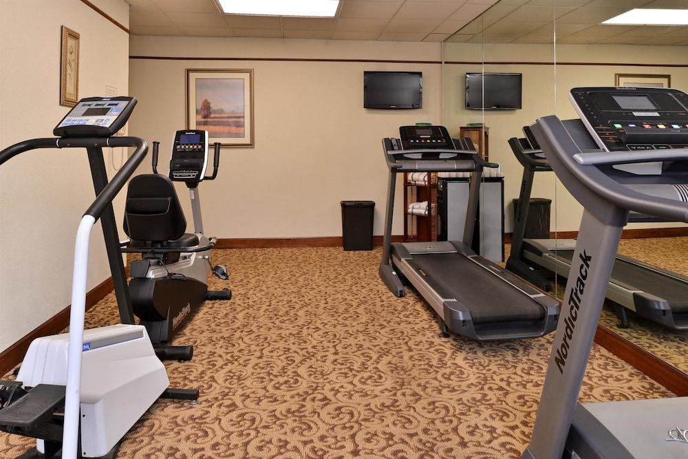 Best Western Louisville East Inn & Suites Bagian luar foto